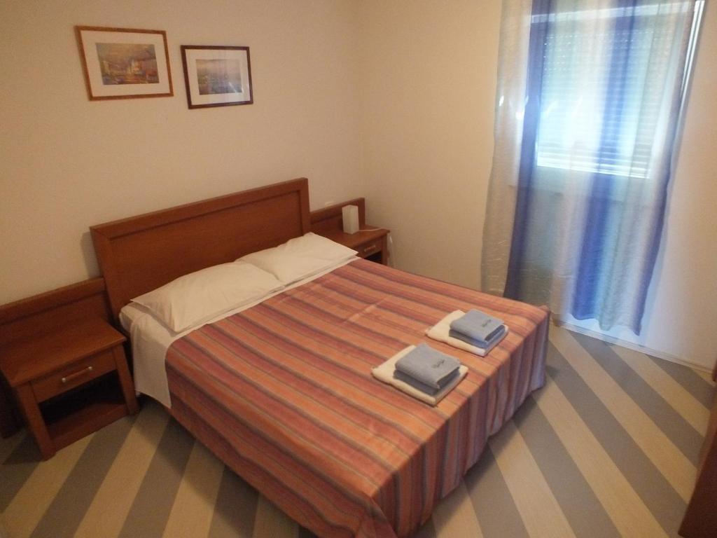Residence Lavanda Umag Zimmer foto